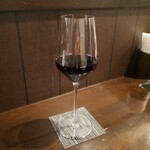 バルひげ - ボジョレーヴィラージュヌーヴォー：ヴァンダンジュ８００円