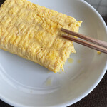 ニュー富士 - だし巻き卵　冷めても美味かった！撮り忘れるぐらいでかじってもーた後でゴメンなさい