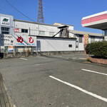 ニュー富士 - 広めの駐車場