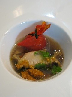 レストランディモア - アワビと雲丹の茸スープ仕立て
