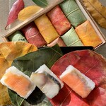 柿の葉おすし山の辺 - 