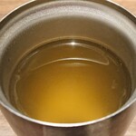 サンフラワー - でも、温かく香り高いお茶。なんだろうなぁ？