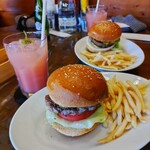 MOOSE HILLS BURGER - 