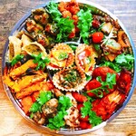 クリスマスや正月のテーブルを彩る『インドのオードブル』(4～6人用）※事前予約が必要な商品です