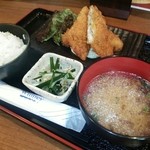 想作居酒屋  KAKURE - 白身魚のフライ定食(500円)