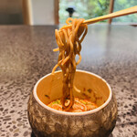 イチリン ハナレ - ◎山椒を練り込んだ麺がタレに合う！