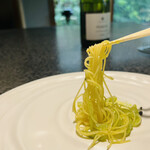 イチリン ハナレ - ◎カッペリーニにアオリイカとキャビアとザーサイが絡んで
      美味い❗️