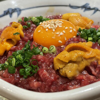 牛刺しと焼肉 仔虎 クリスロード店 - 