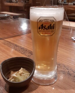 hakatamotsunabeyamaya - 生ビールとお通し
