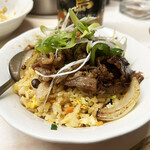 がばちょ - 焼肉チャーハン（680円）