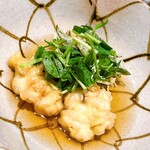 京料理 阿うん - 真鱈の白子の天ぷら。揚げた九条ネギの食感も抜群。出汁の餡かけでいただきます