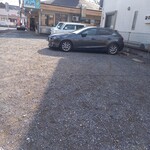 沖縄料理 美ら結 - 駐車場６台分