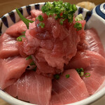 食堂 光 - マグロ盛り盛り丼