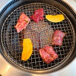 焼肉 八山 - 