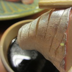 ひらまつ食堂 - アジの腹の部分。