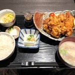 Gyouzanabe A-Chan Kitashinchi - あーちゃん名物！『鶏の唐揚げ定食』