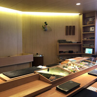伊勢鮨 - 