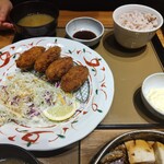 Yayoi Ken - カキフライ定食。