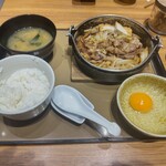 Yayoi Ken - すき焼定食。