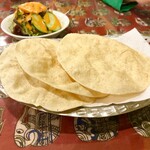 リトルスパイス - かなり綺麗なパパド