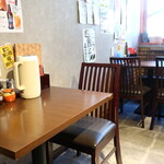 麺酒房 龍安 - 店内の様子