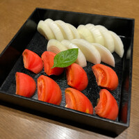 三田ばさら 本店 - トマト&玉葱