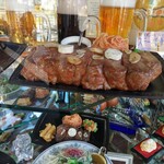 レストラン カタヤマ - ステーキのサンプルも存在感どどーん！！
