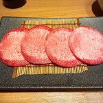 だし焼肉はし田 - 