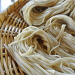 そばの坊 - 信州戸隠・黒姫・八ヶ岳産の霧下そば　伝統の５ぼっち盛りで