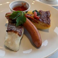 天草 天空の船 - 魚料理は鯛の塩麴焼きです。