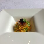 ビクターズ - たらば蟹のグリルとキャビアトマト　サフランリゾット