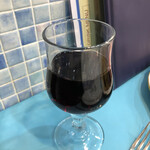 ナポリスタカ - 食前酒は赤ワイン。軽めです。