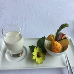 ビクターズ - アミューズもイメチェン