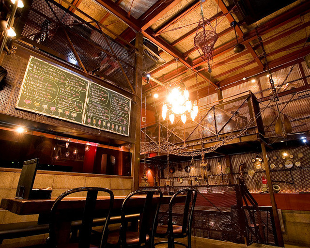 座席 : ダイニング＆テラス 86 （ハチロク） - 佐賀/ダイニングバー