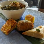 THE GREY ROOM - ３段目