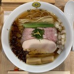 麺に光を 離れ - 中華蕎麦の光(真上から)