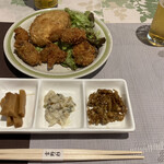 銘酒の里 - 牡蠣と玉葱の揚物