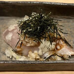 鮨 龍次郎 - サワラ　玉ねぎソースのせ