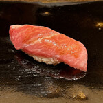 鮨 龍次郎 - 大トロ