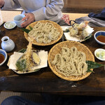 うずら家 - 天ざるそば、大盛り、1,800円＋170円。