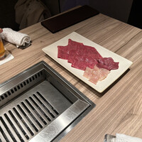 焼肉うしごろ 新宿三丁目店 - 