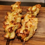 やき鳥 卍郎 - なんこつ