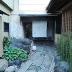 日の出 - この佇まい、ありですねぇ