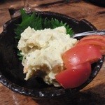 地酒蔵大阪 難波店 - バジル風味のポテトサラダ