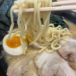 横濱家系ラーメン こころ家 - 