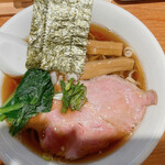 焼きあご煮干しらぁめん はなかぜ - 醤油らぁめん(¥810)