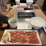 Yakiniku Raiku - 