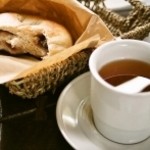 なんじゃもんじゃカフェ - 木苺のベーグル