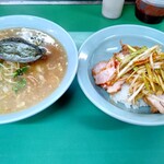 ラーメンショップ - 【2022.11.19(土)】Bセット(しょうゆラーメン＋半チャーシュー丼)950円