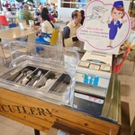 Pier 21 Terminal Food Court - 